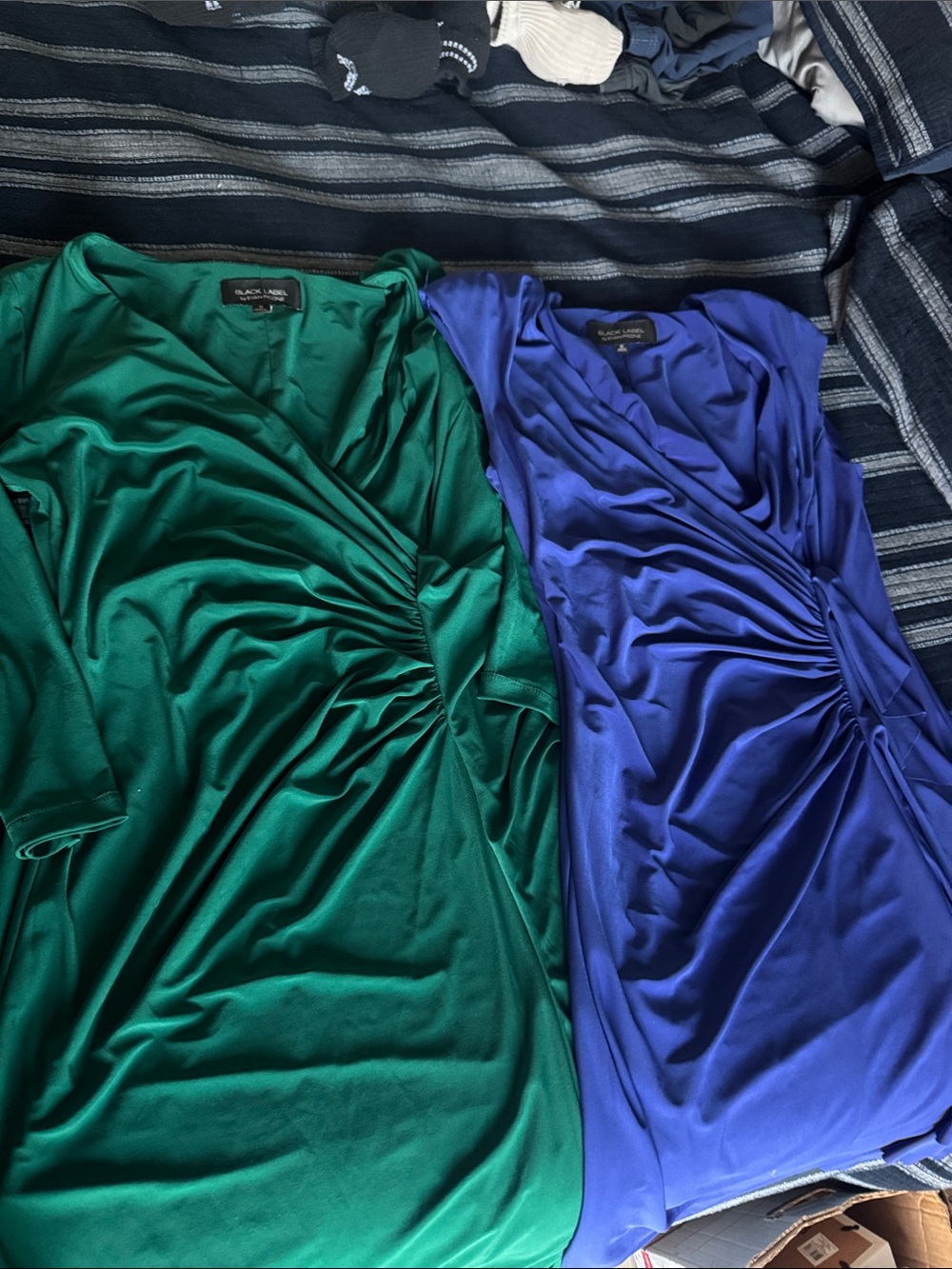 Evan picone Ruched V-Neck Dresses - Emerald & Royal Blue size 10